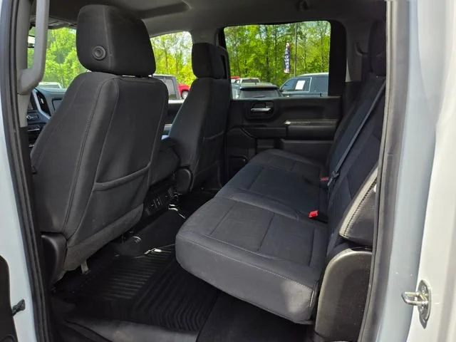 Used 2024 Summit White Chevrolet Custom image 12
