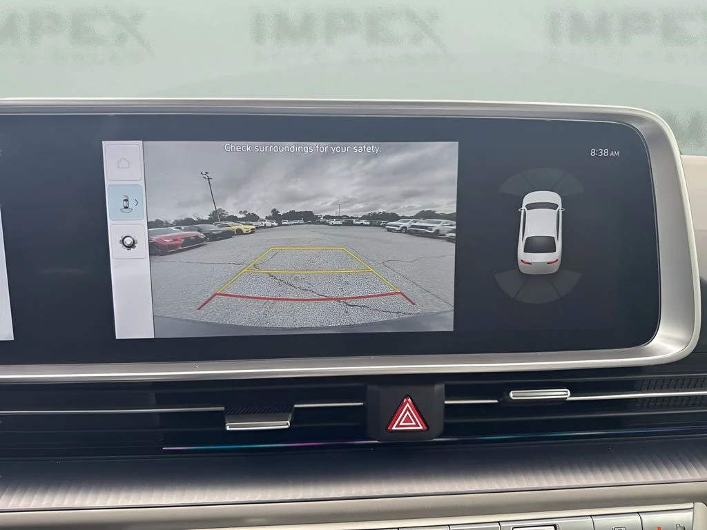 Used 2023 Green Hyundai SEL image 20
