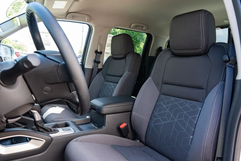 New 2026 Glacier White Nissan Crew Cab SV Long Bed image 21