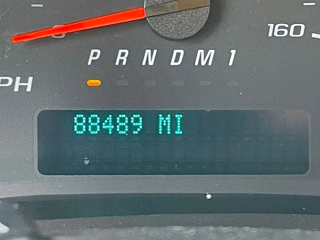 Used 2021  GMC Work Van image 28
