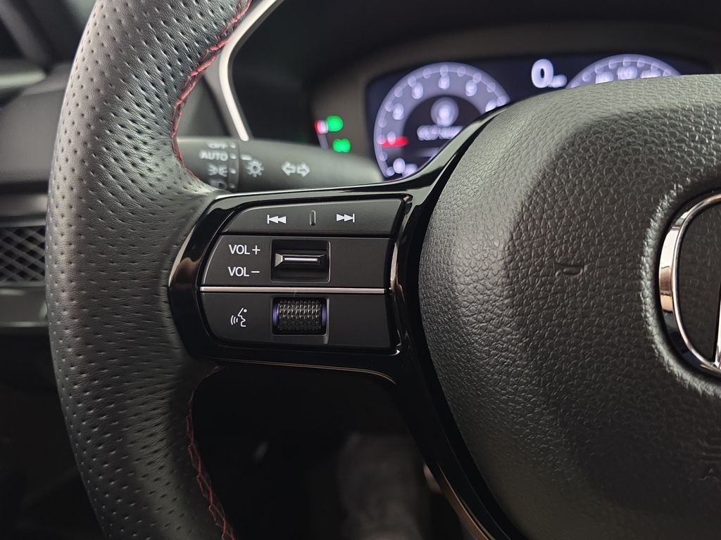 Used 2025  Acura Type S image 16