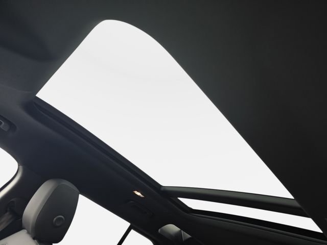 New 2026 Fuji White LAND ROVER S image 20