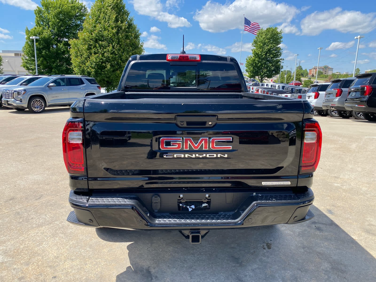 New 2026 Onyx Black GMC Elevation image 27