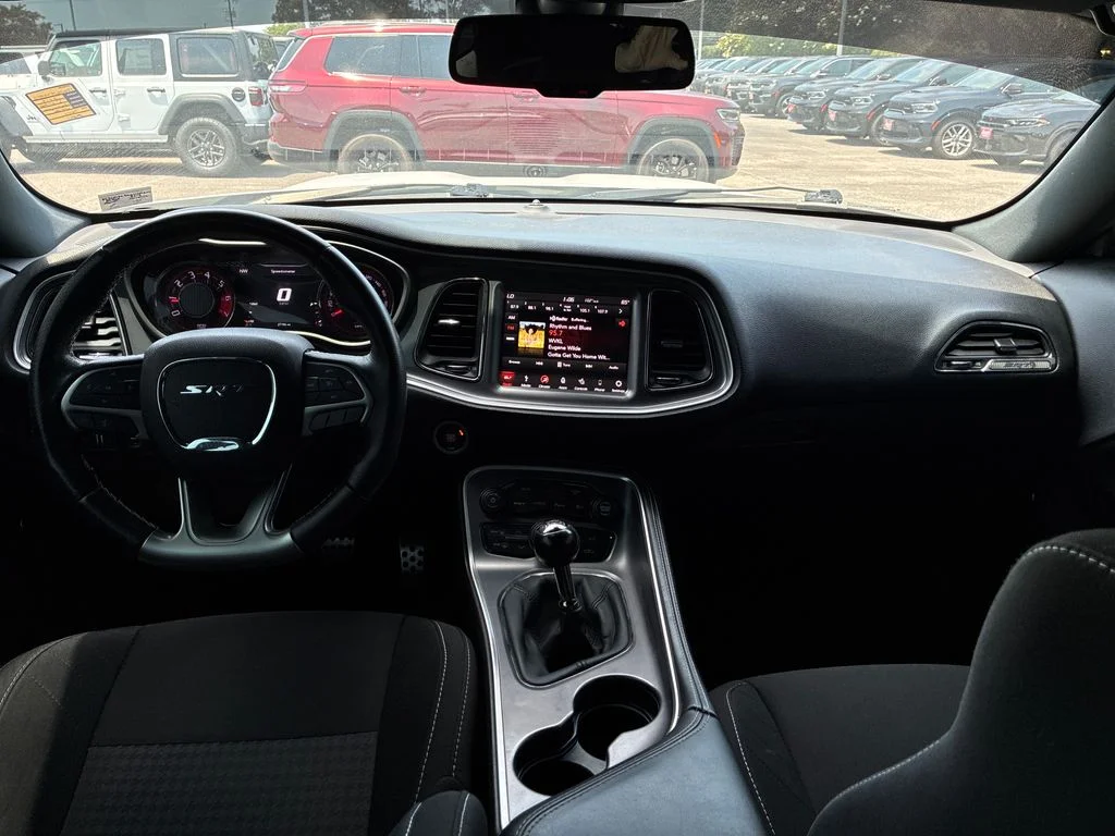 Used 2019 White Dodge SRT Hellcat image 23