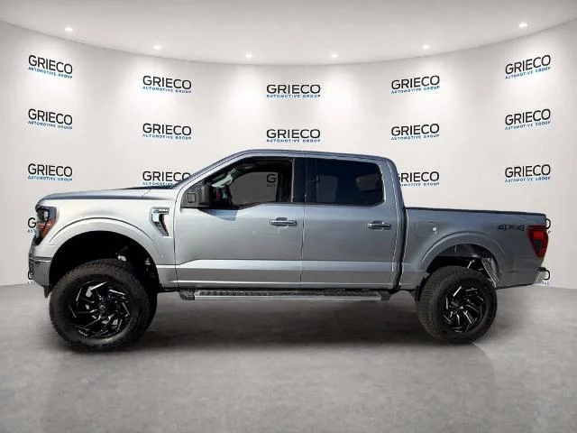 Used 2025 Iconic Silver Metallic Ford XLT image 31