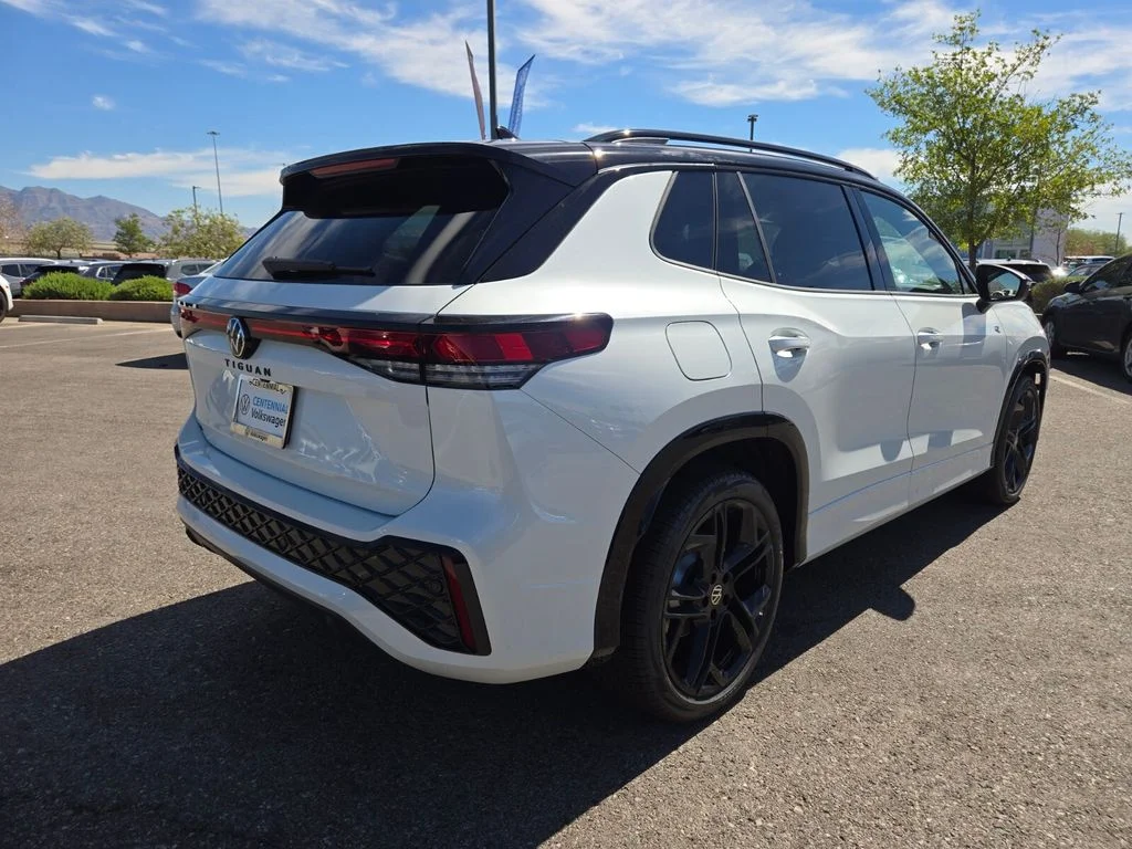 New 2026 White Volkswagen 2.0T SE R-Line Black image 4