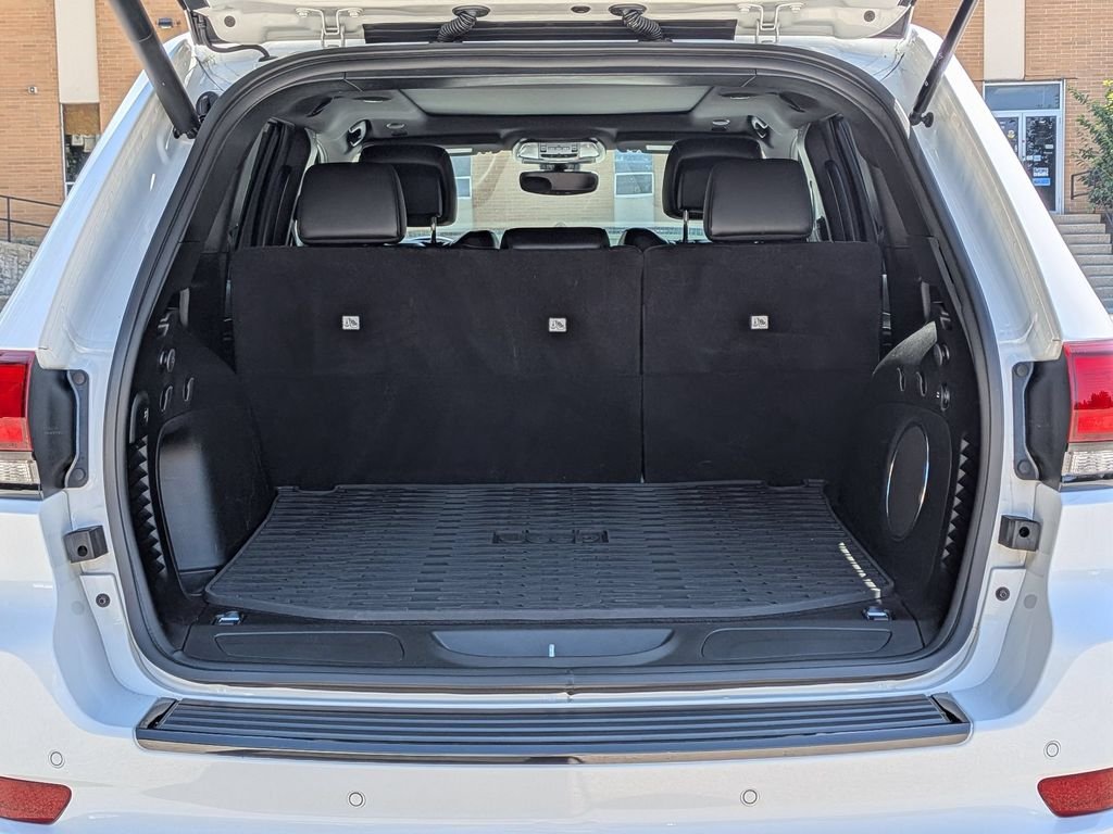 Used 2021 White Jeep Limited X image 6