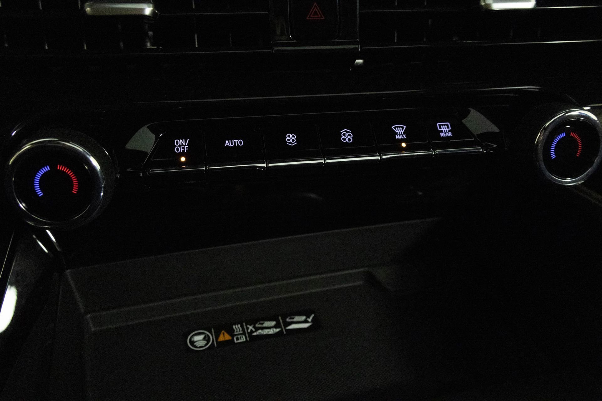 2025 CHEVROLET TAHOE - Image 21