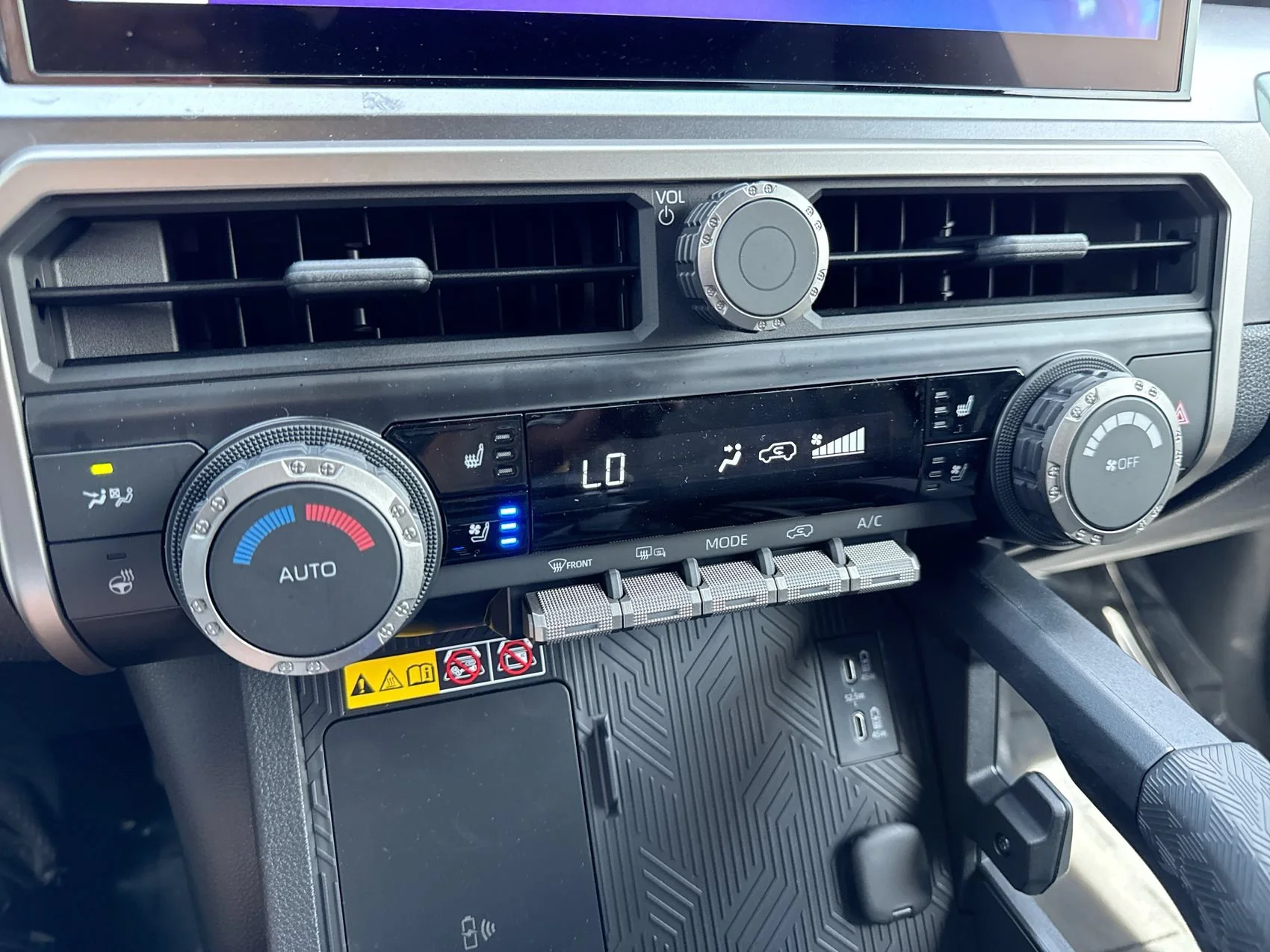 2026 Toyota 4Runner TRD Off-Road Premium - Photo 18