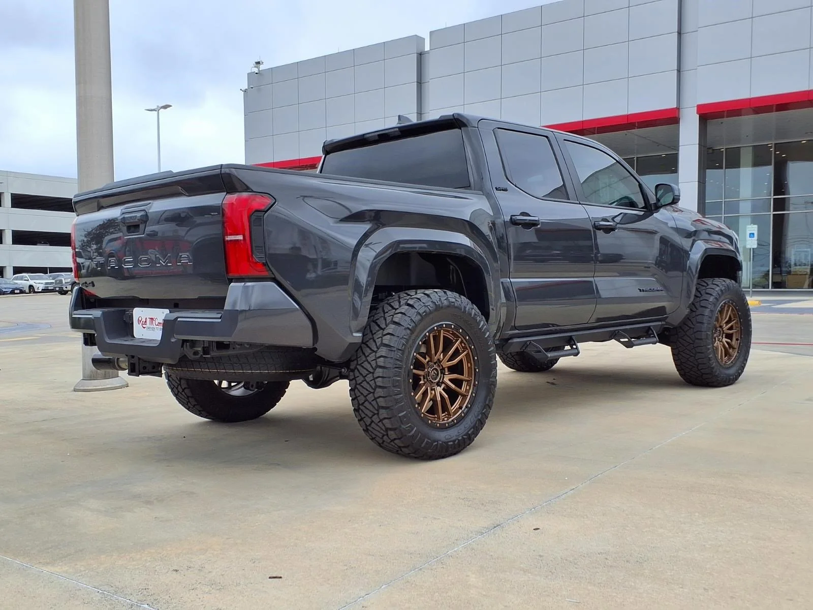 2026 Toyota Tacoma SR5 - Photo 4