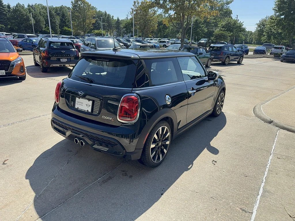 Used 2024 Midnight Black II Metallic MINI Cooper S image 4