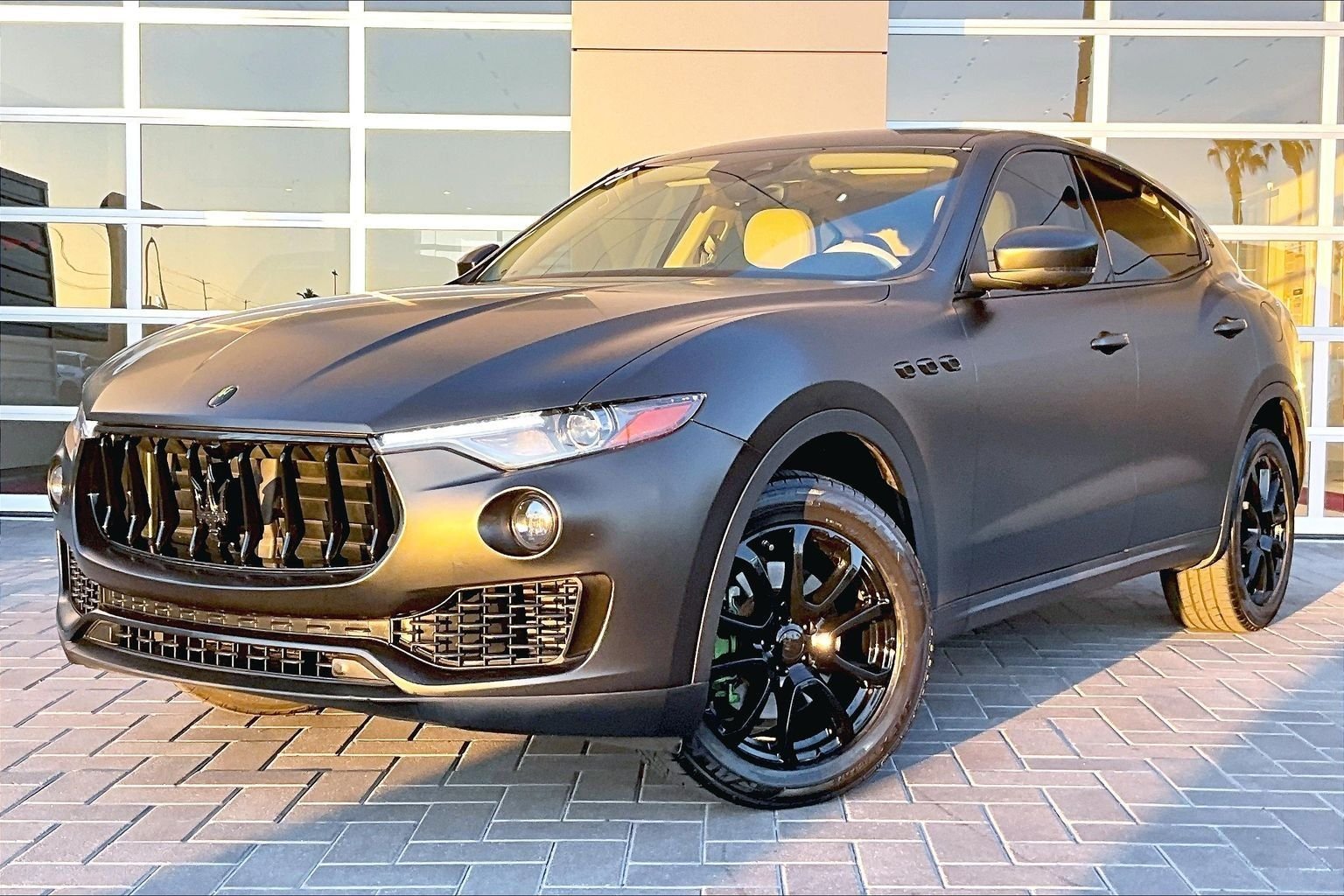 2017 Maserati Levante Base