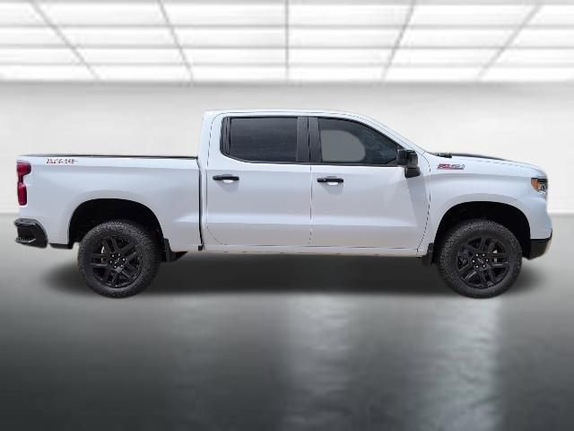 New 2026 Summit White Chevrolet LT Trail Boss image 33