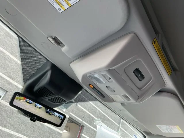 New 2026 Oxford White Ford Base image 24