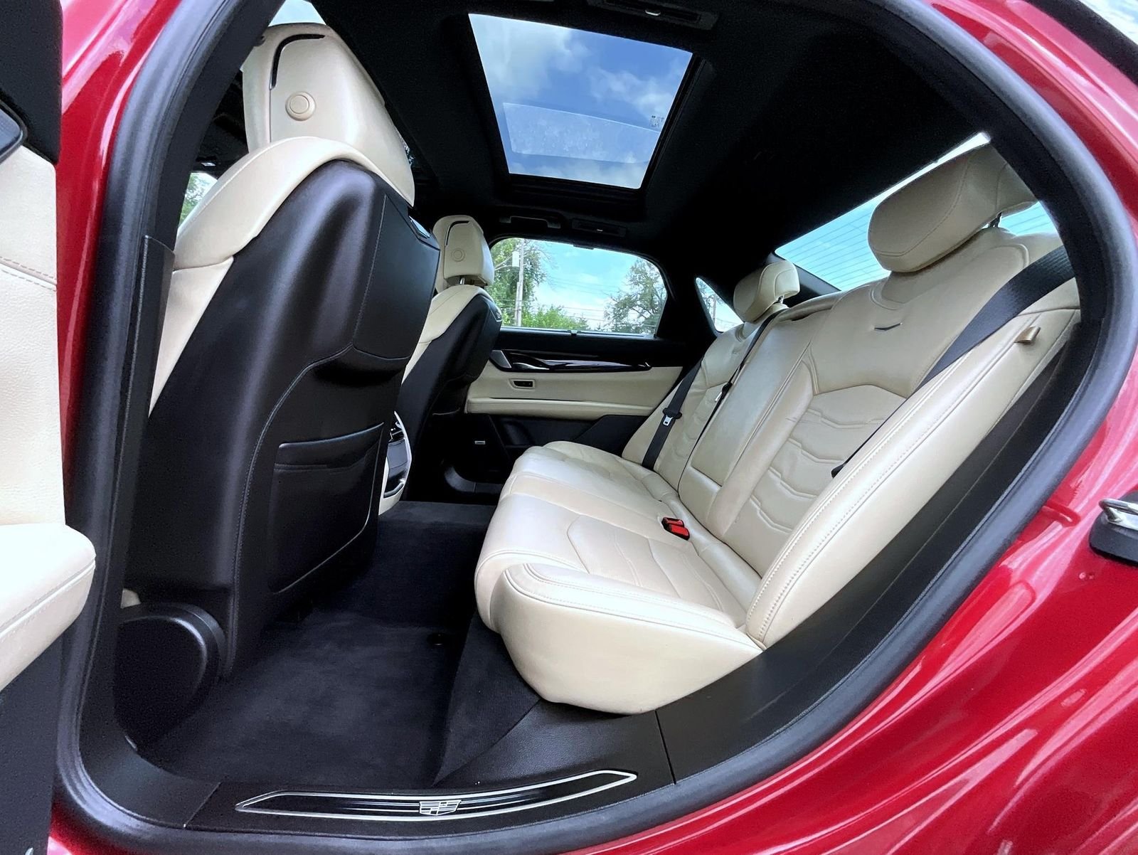 Used 2020 Red Cadillac 3.6L Premium Luxury image 22