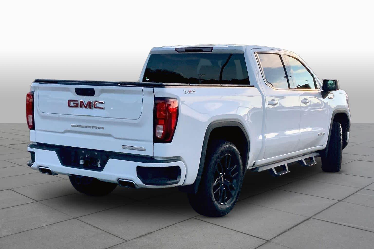 Used 2023 Summit White GMC Elevation image 12