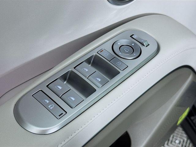 New 2026 Black Hyundai Limited FWD image 30