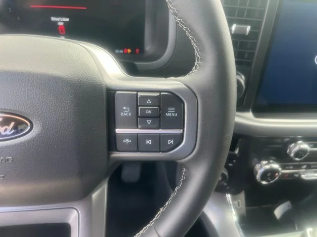 New 2026 Carbonized Gray Metallic Ford XLT image 15
