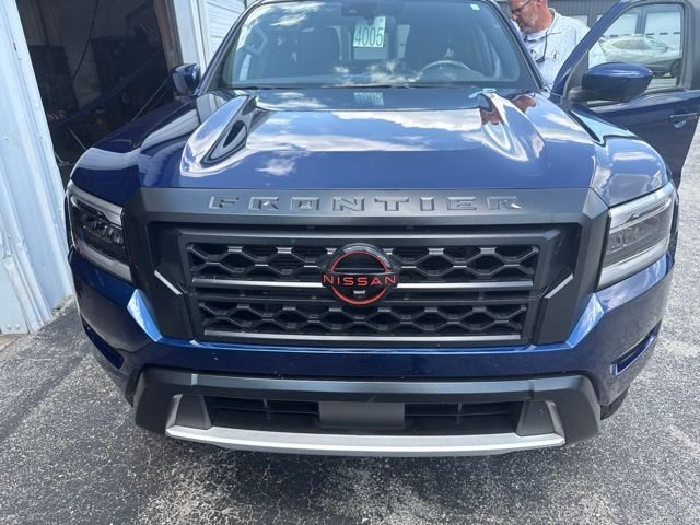 Used 2022 Blue Nissan PRO-4X image 2