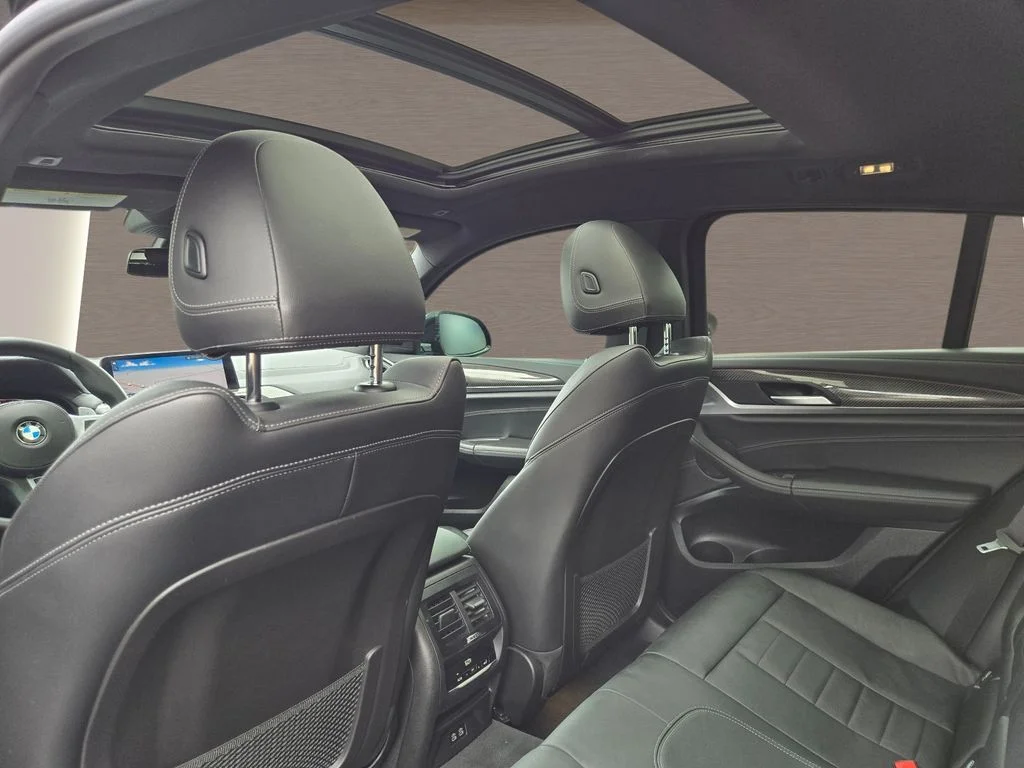 Used 2021 Black BMW M40i image 13