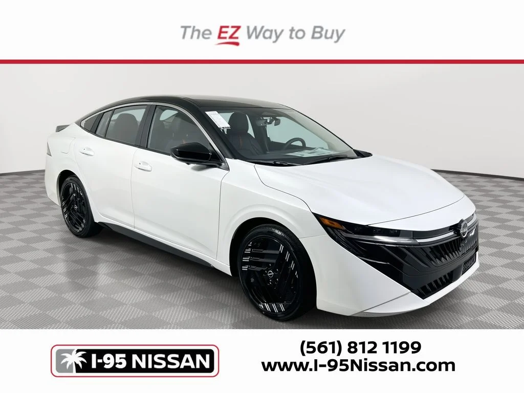 2026 Nissan Sentra SR CVT's photo