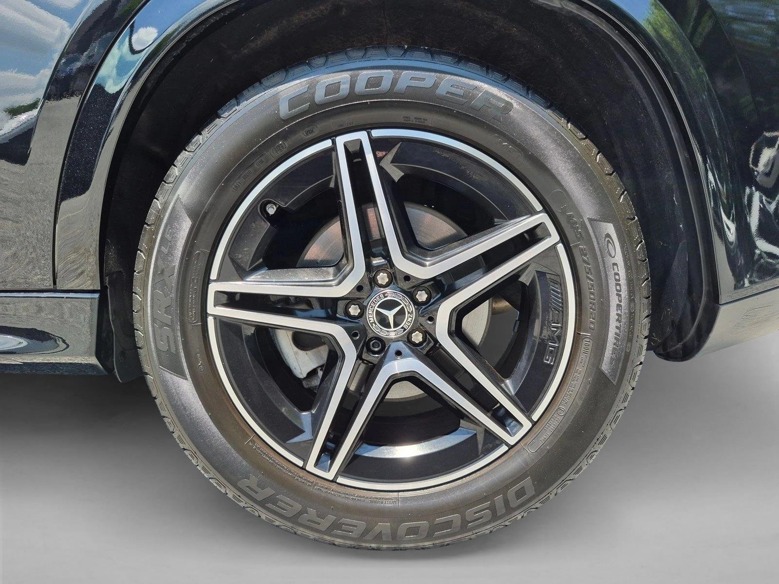 Used 2024 Black Mercedes-Benz GLE 350 image 25
