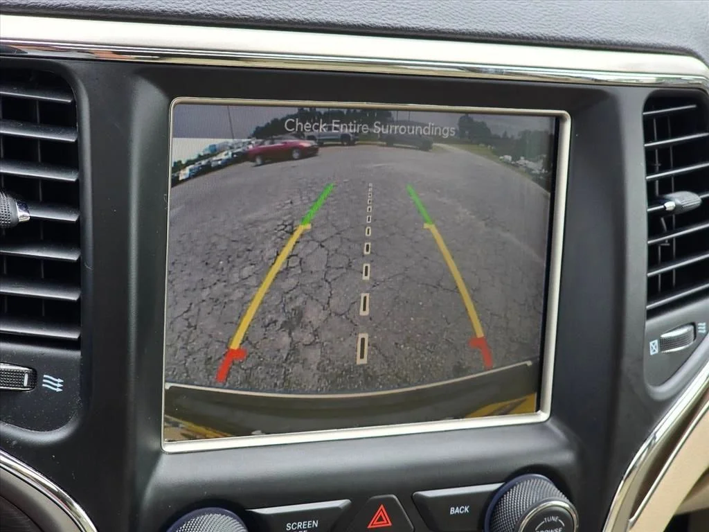 Used 2017 Gray Jeep Limited image 5