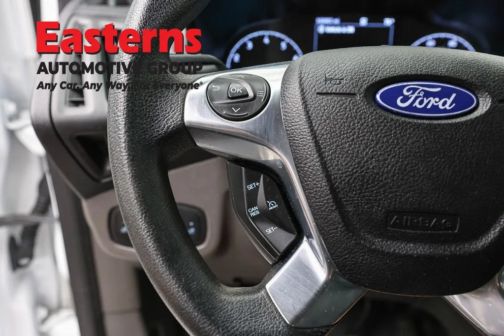 Used 2019 White Ford XL image 14