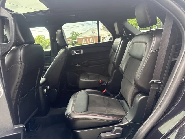 Used 2022 Black Ford ST-Line image 12