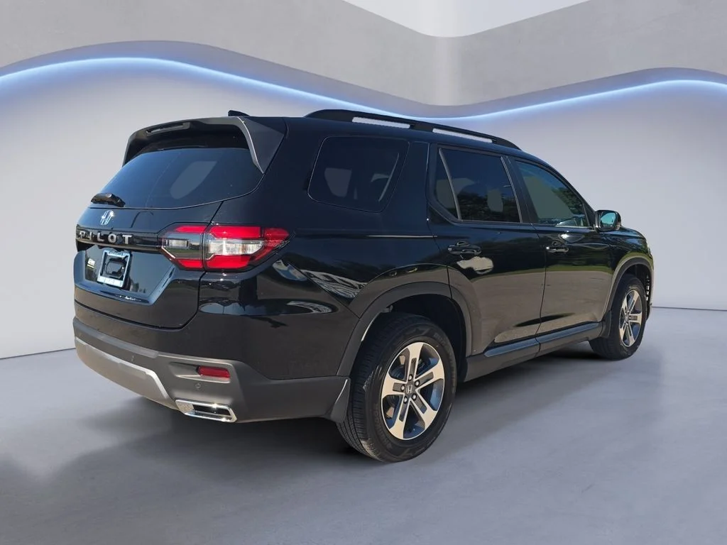 New 2026 Crystal Black Pearl Honda EX-L image 6