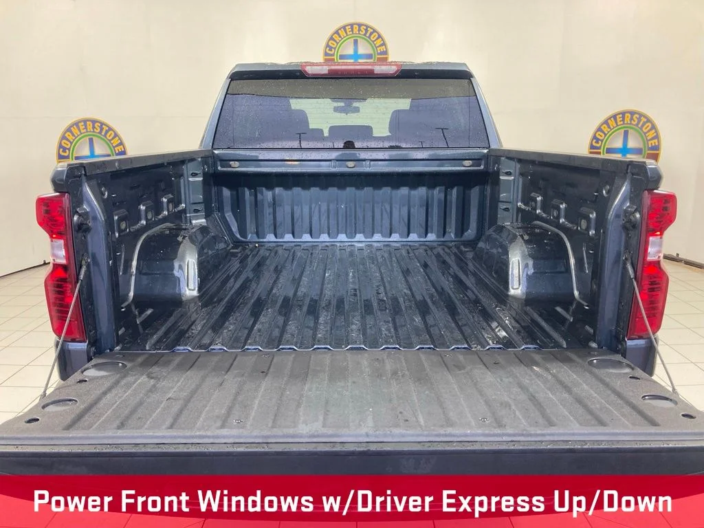 Used 2021 Gray Chevrolet LT image 23