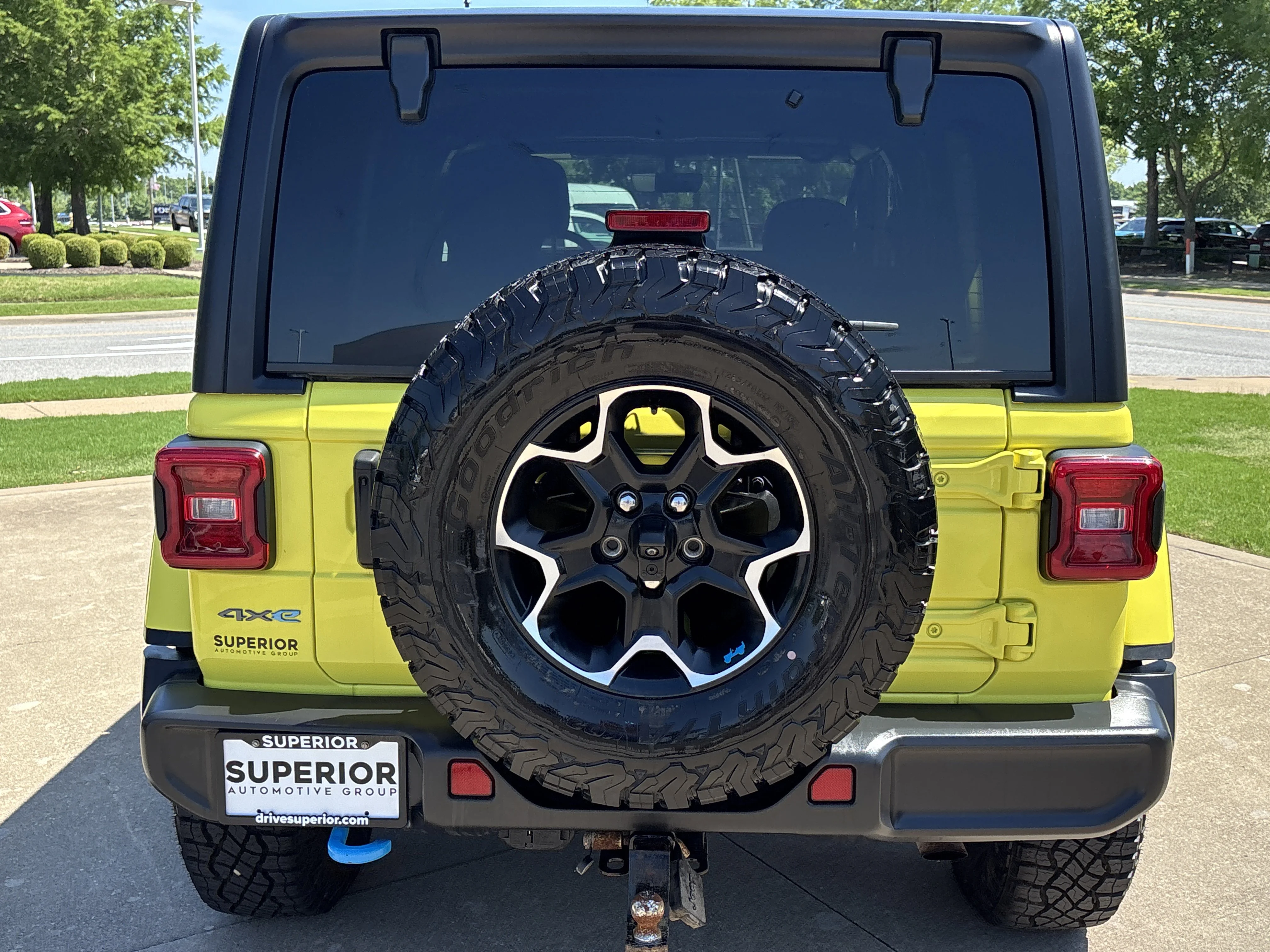 Used 2023 High Velocity Clearcoat Jeep Rubicon 4xe image 5