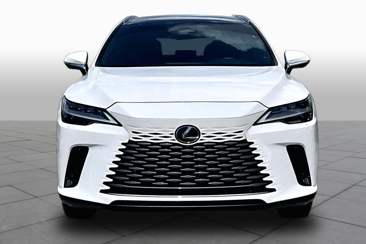 Used 2024 Eminent White Pearl Lexus Luxury image 4