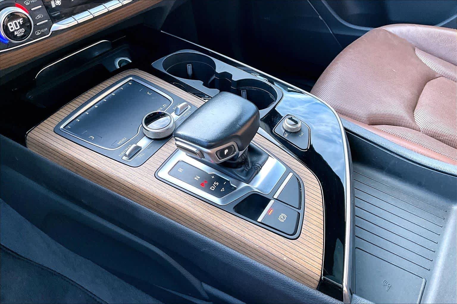 Used 2017 Night Black Audi Prestige image 17