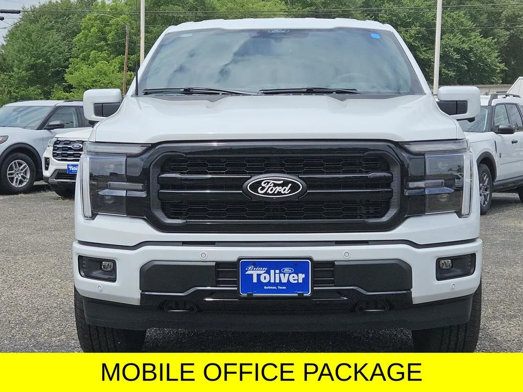 New 2026 Oxford White Ford Lariat® image 3
