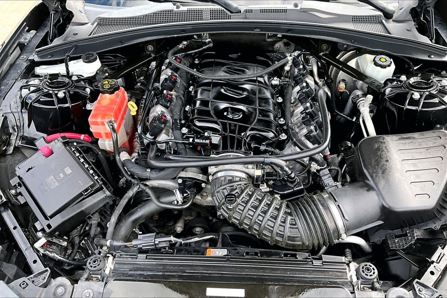 Used 2018 Mosaic Black Metallic Chevrolet 1SS image 31