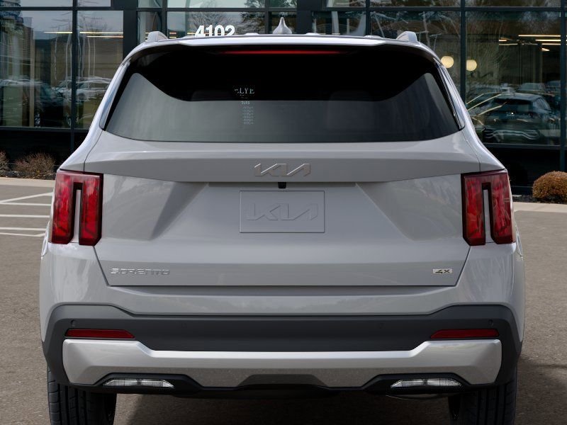New 2026 Wolf Gray Kia S image 13