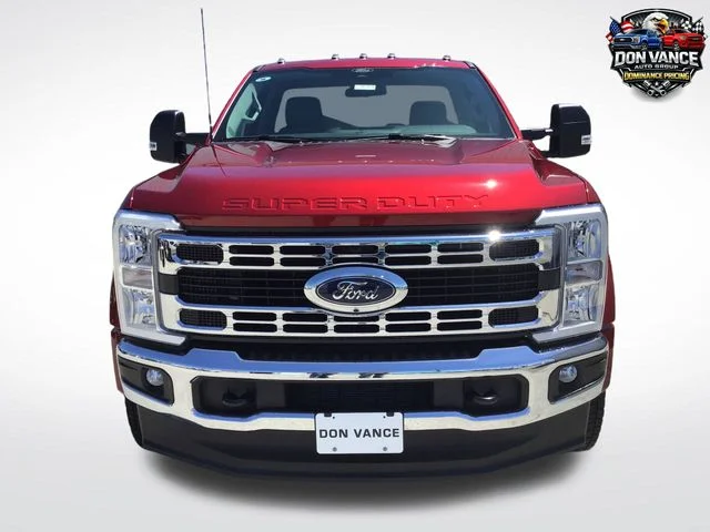 New 2026 Ruby Red Metallic Tinted Clearcoat Ford F-450® XLT image 9