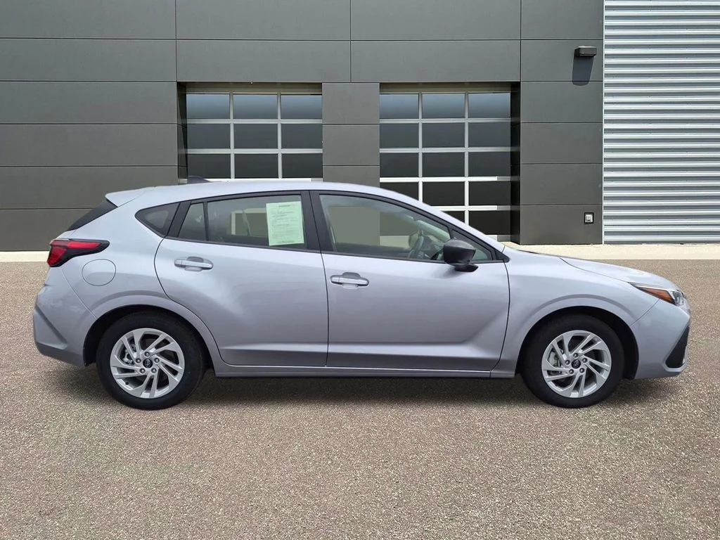 Used 2024 Ice Silver Metallic Subaru Base image 4