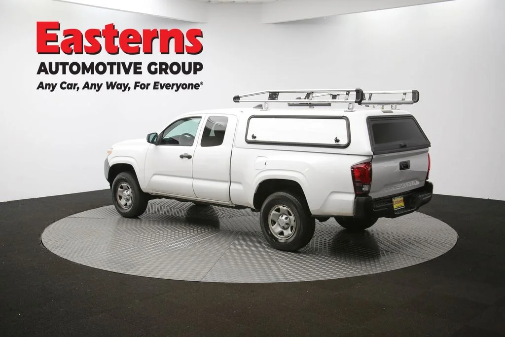 Used 2019 White Toyota SR image 59