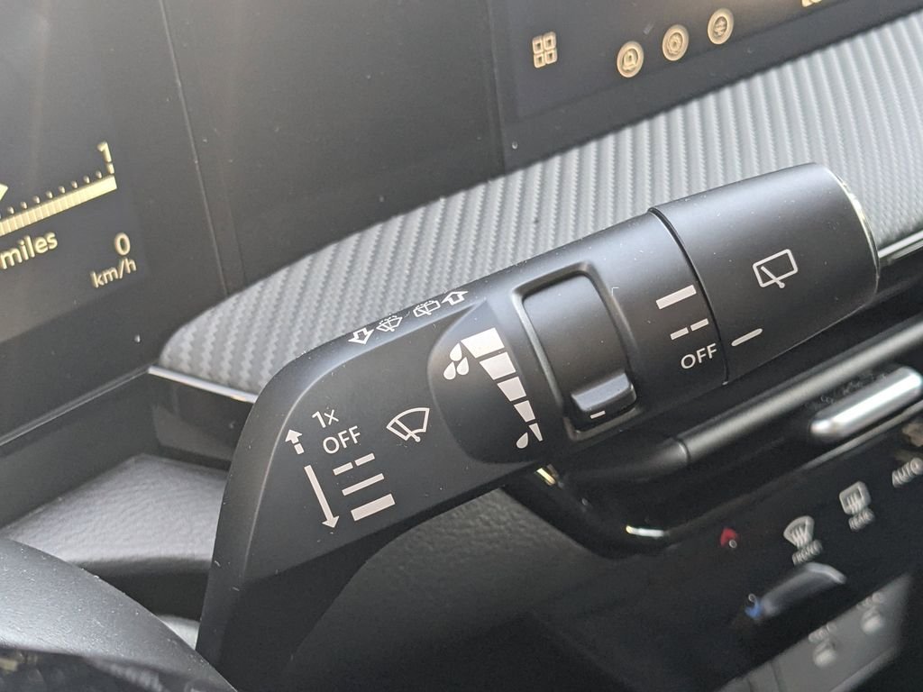 2026 Nissan KICKS SR - Photo 26