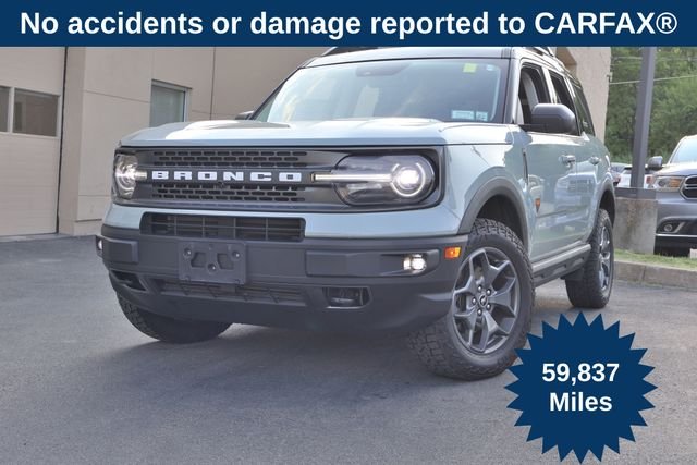 Used 2021 Green Ford Badlands image 1