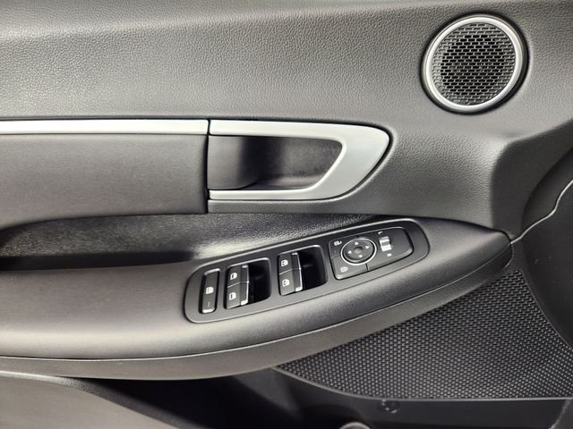 2025 Hyundai Sonata SEL - Photo 10