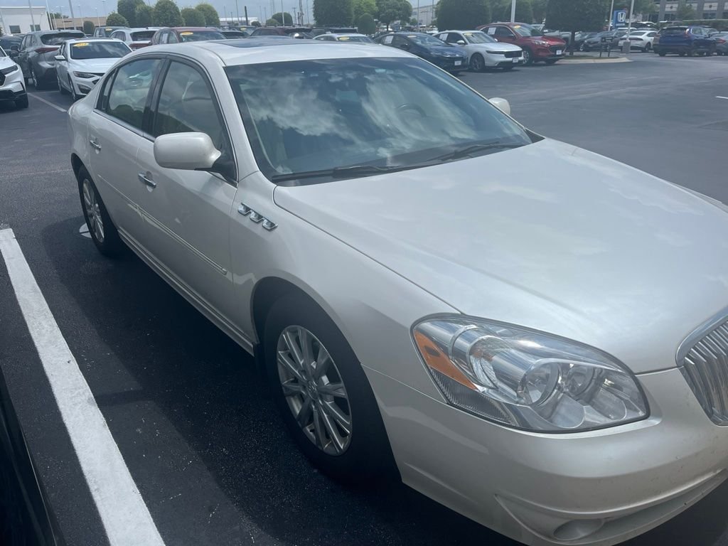 Used 2011 White Opal Buick CXL image 3