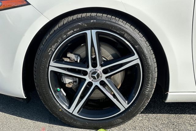 Used 2022 White Mercedes-Benz A 220 image 33