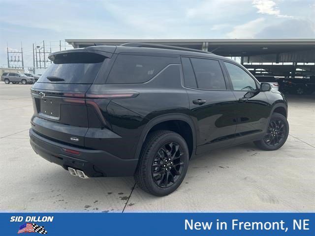 New 2026 Mosaic Black Metallic Chevrolet LT image 2