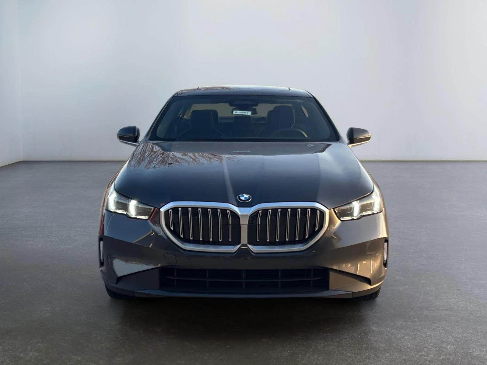2026 BMW 5 Series 530i - Photo 8