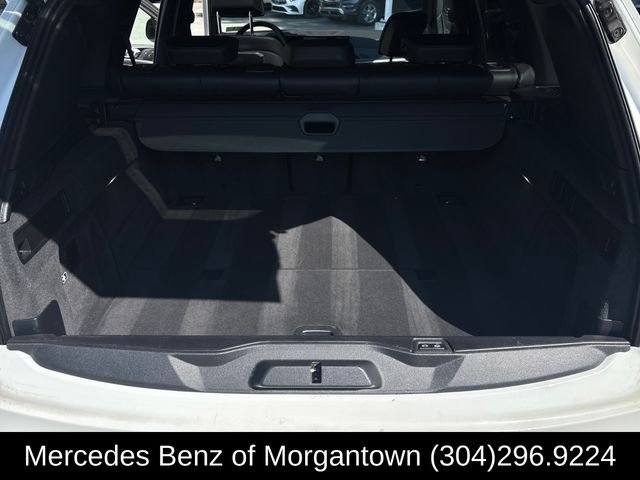 Used 2025 White BMW xDrive50e image 14