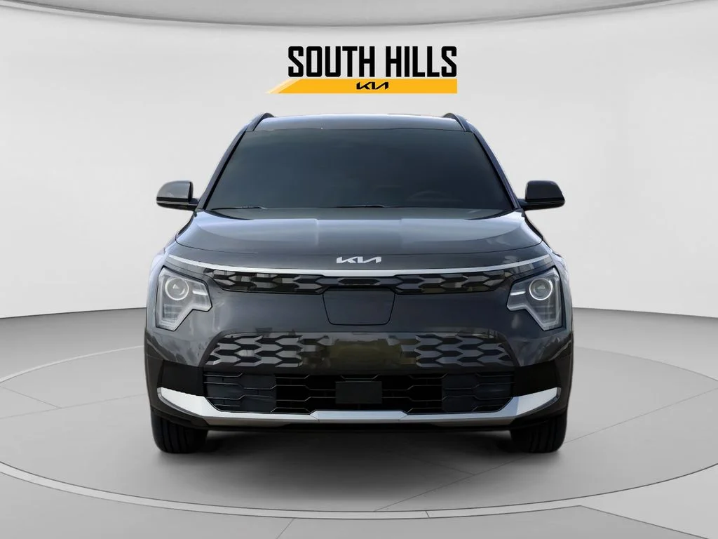 New 2026 Gray Kia Wind image 2