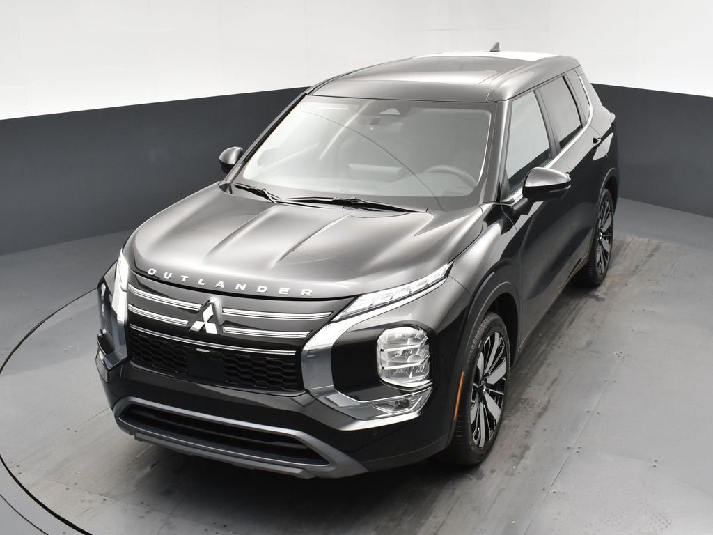 New 2026 Black Mitsubishi SE image 20